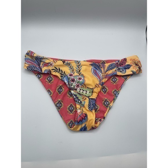 Becca Multi Tapestry Bloom Convertible Push-Up Bikini Top and Reversible Bottoms - Picture 10 of 15